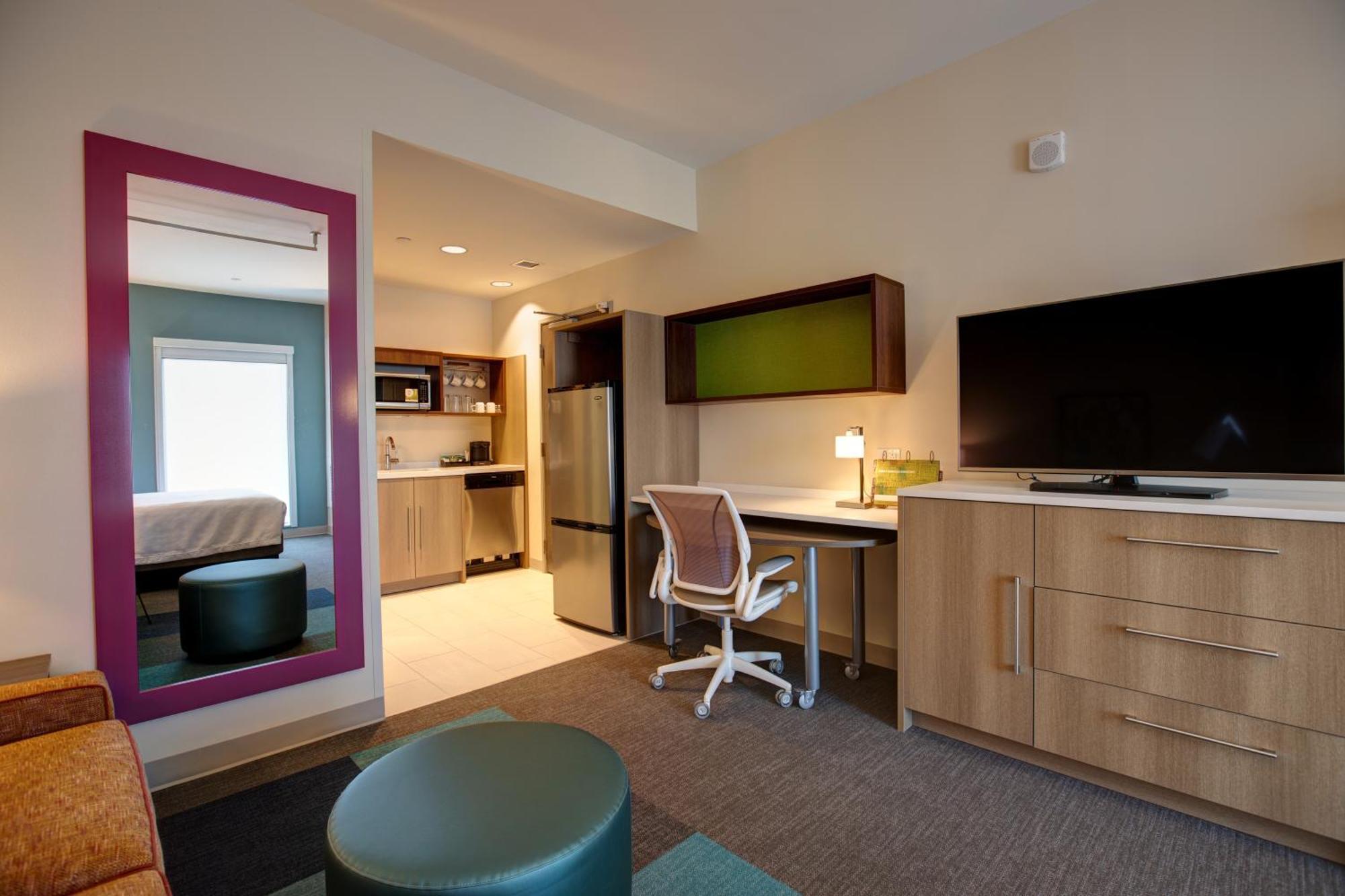 โฮม2สวีท บาย ฮิลตัน ชาร์ลอต อัพทาวน์ นอร์ทแคโรไลนา Hotel ชาร์ล็อต ภายนอก รูปภาพ
