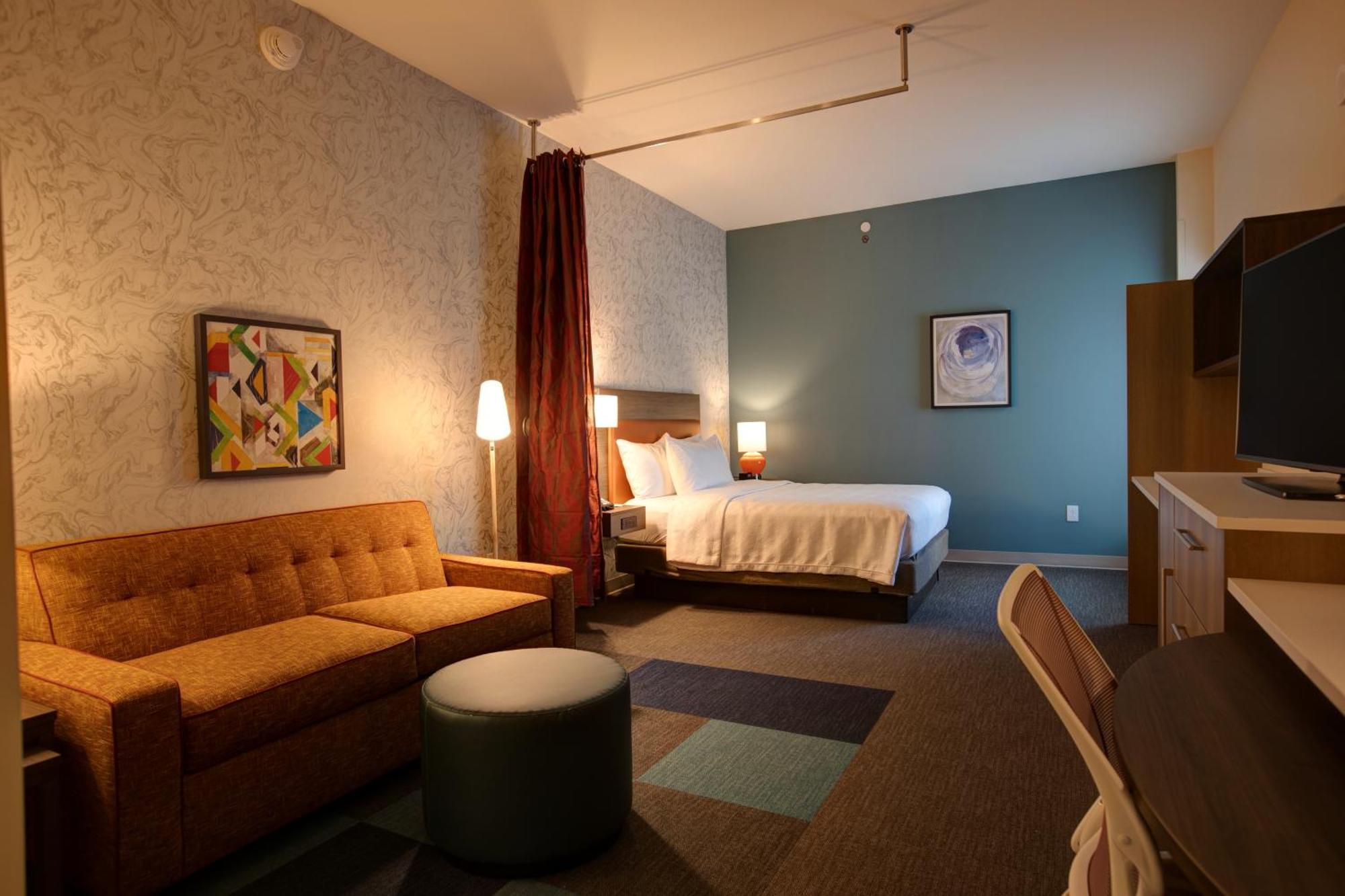 โฮม2สวีท บาย ฮิลตัน ชาร์ลอต อัพทาวน์ นอร์ทแคโรไลนา Hotel ชาร์ล็อต ภายนอก รูปภาพ