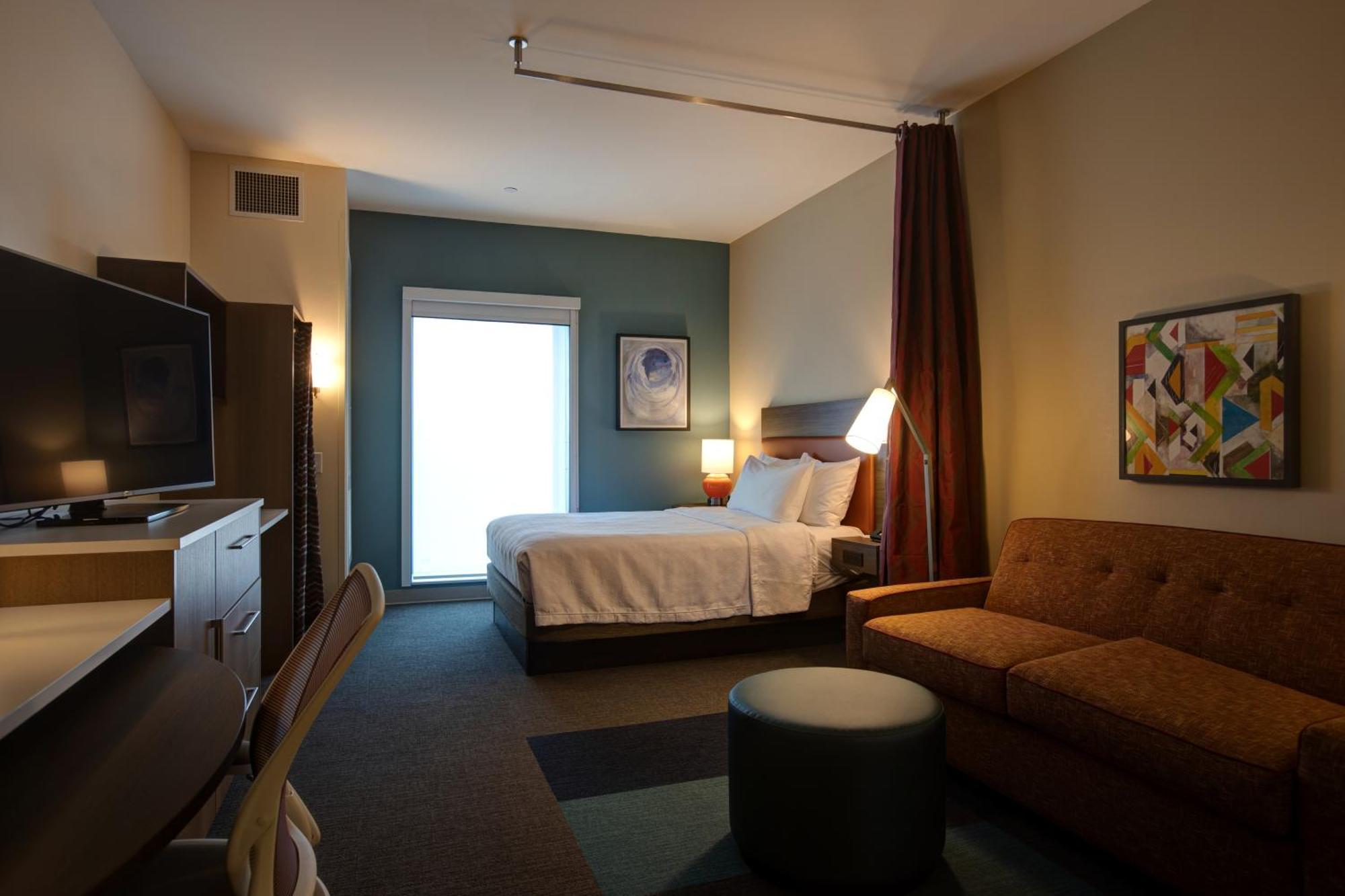 โฮม2สวีท บาย ฮิลตัน ชาร์ลอต อัพทาวน์ นอร์ทแคโรไลนา Hotel ชาร์ล็อต ภายนอก รูปภาพ